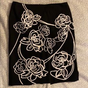 White house Black market black pencil skirt